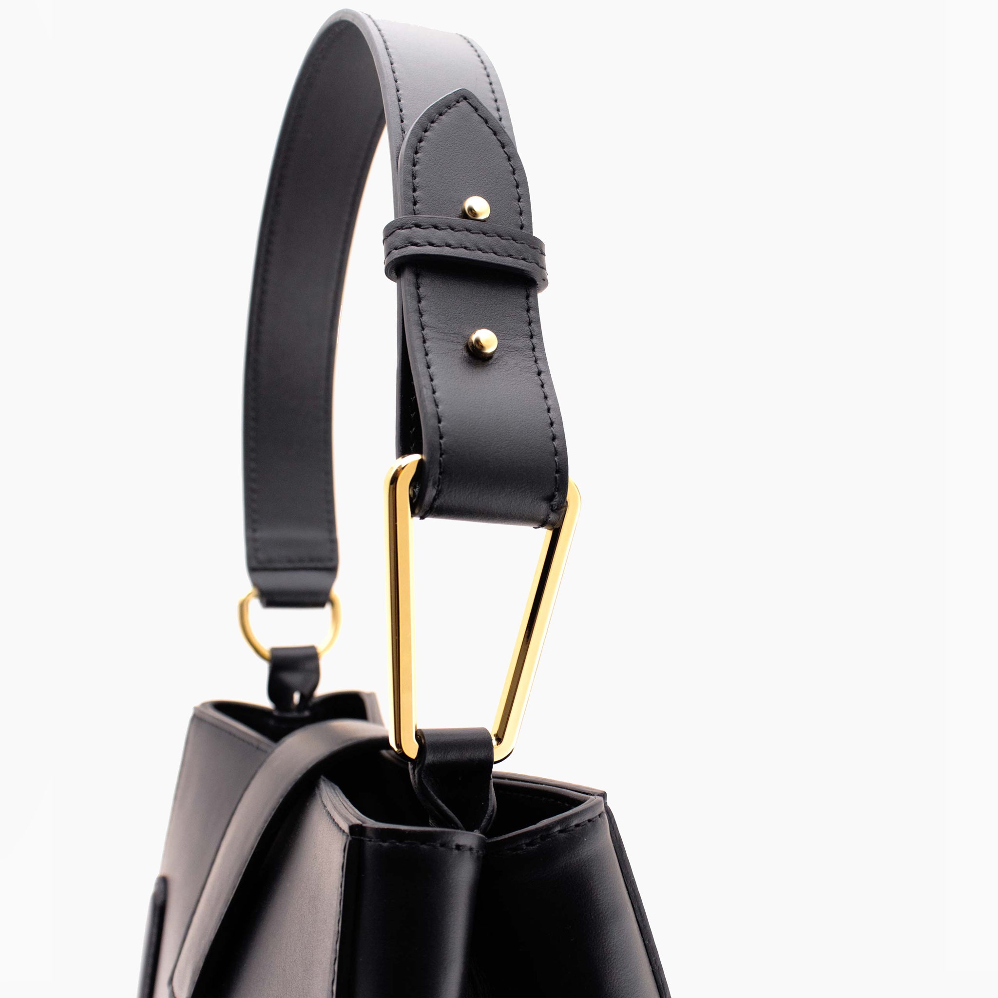 ARIEL BAG IN BLACK