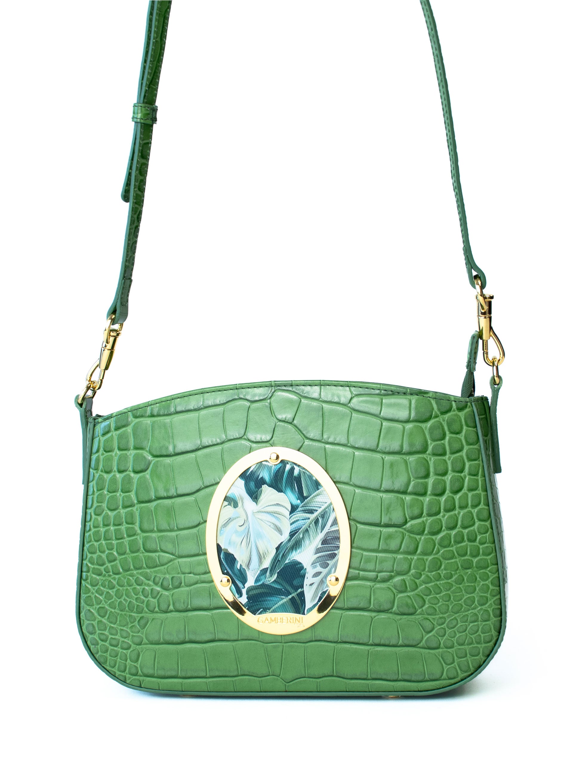 Gamberini Bags' luxury Italian leather handbags are crafted in Italy with unparalleled artistry. 