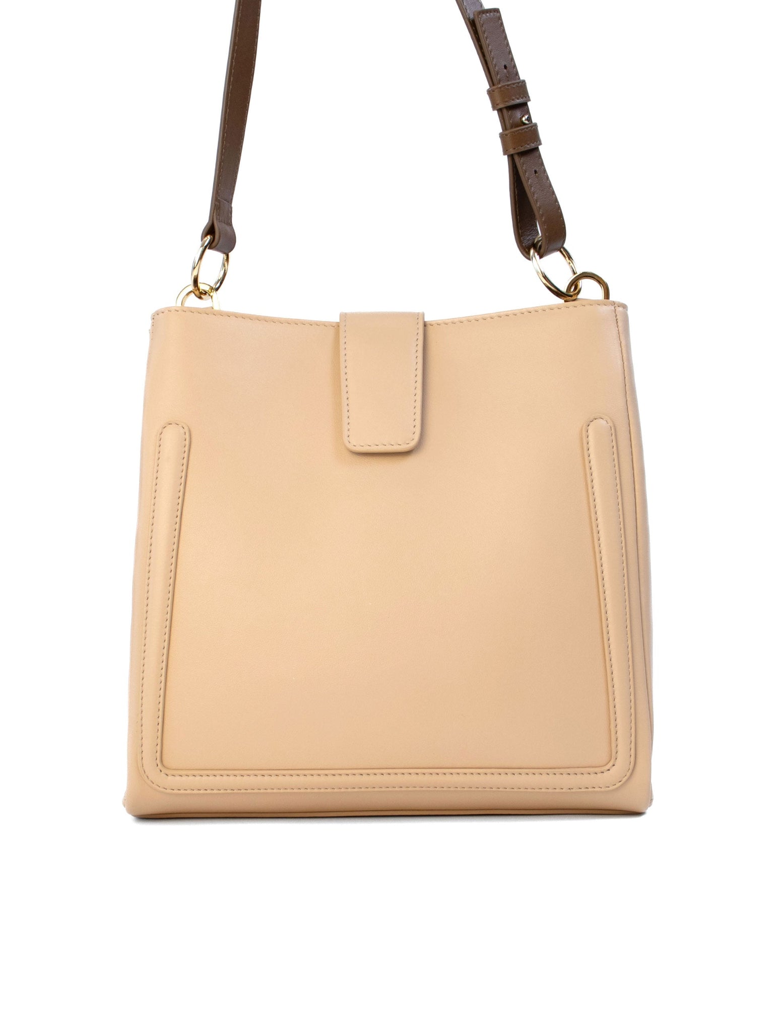 Ariel Bag – Premium Italian calfskin leather handbag. Made in Italy. Elegant, modern handbag with a contrasting shoulder strap, exclusive accessory, and sleek architectural design. Perfect for work, travel, and everyday sophistication.